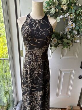 Vintage Banana Republic 100% Silk Halter Maxi Dress Beige Botanical Print